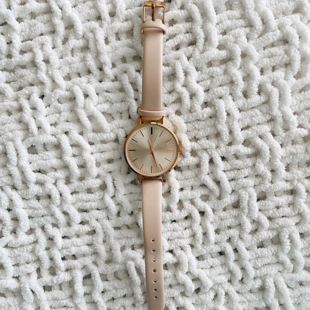 H&M Women’s Analog Watch